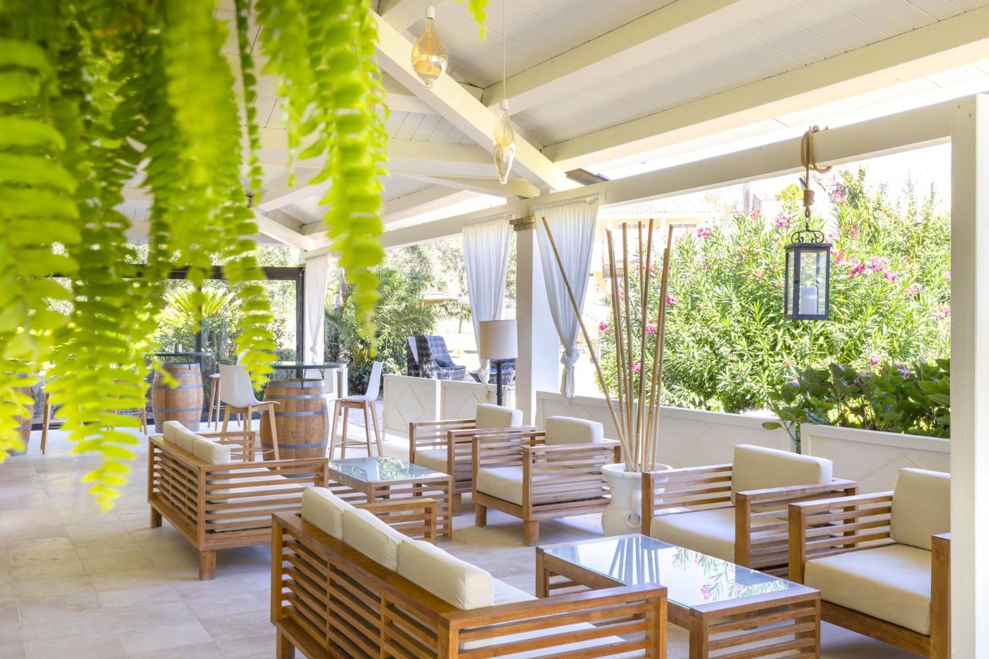 Hotel Costa Dei Fiori 4*